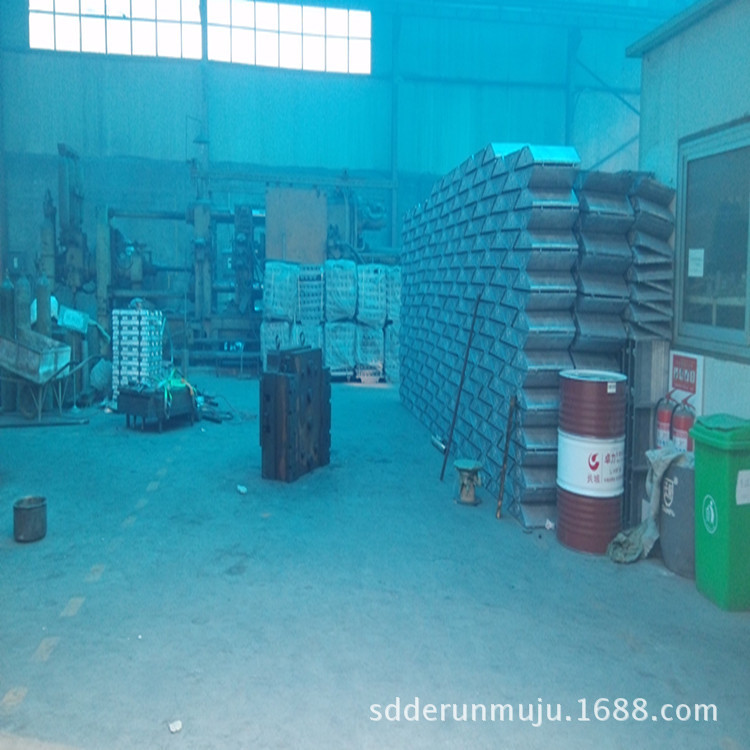 厂家承接各 种塑料模具加工 玻璃钢模具加工 塑料玻璃钢模具加工