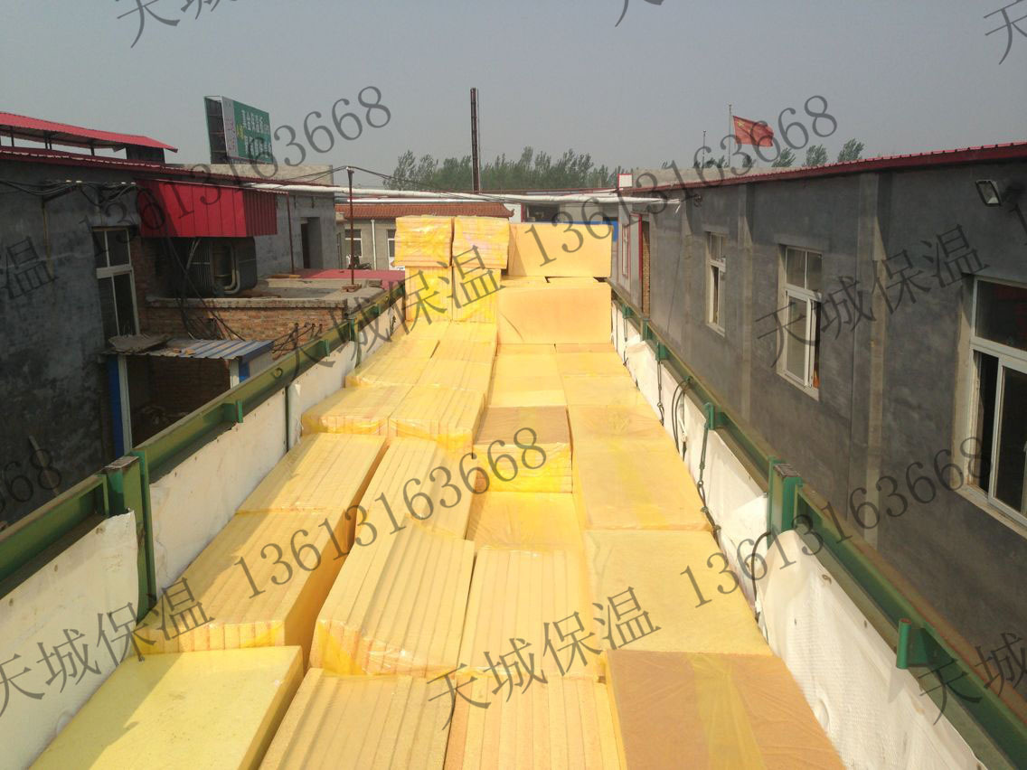 7CB8DA0A2B2C6A35C4B13CFB5BE7EC