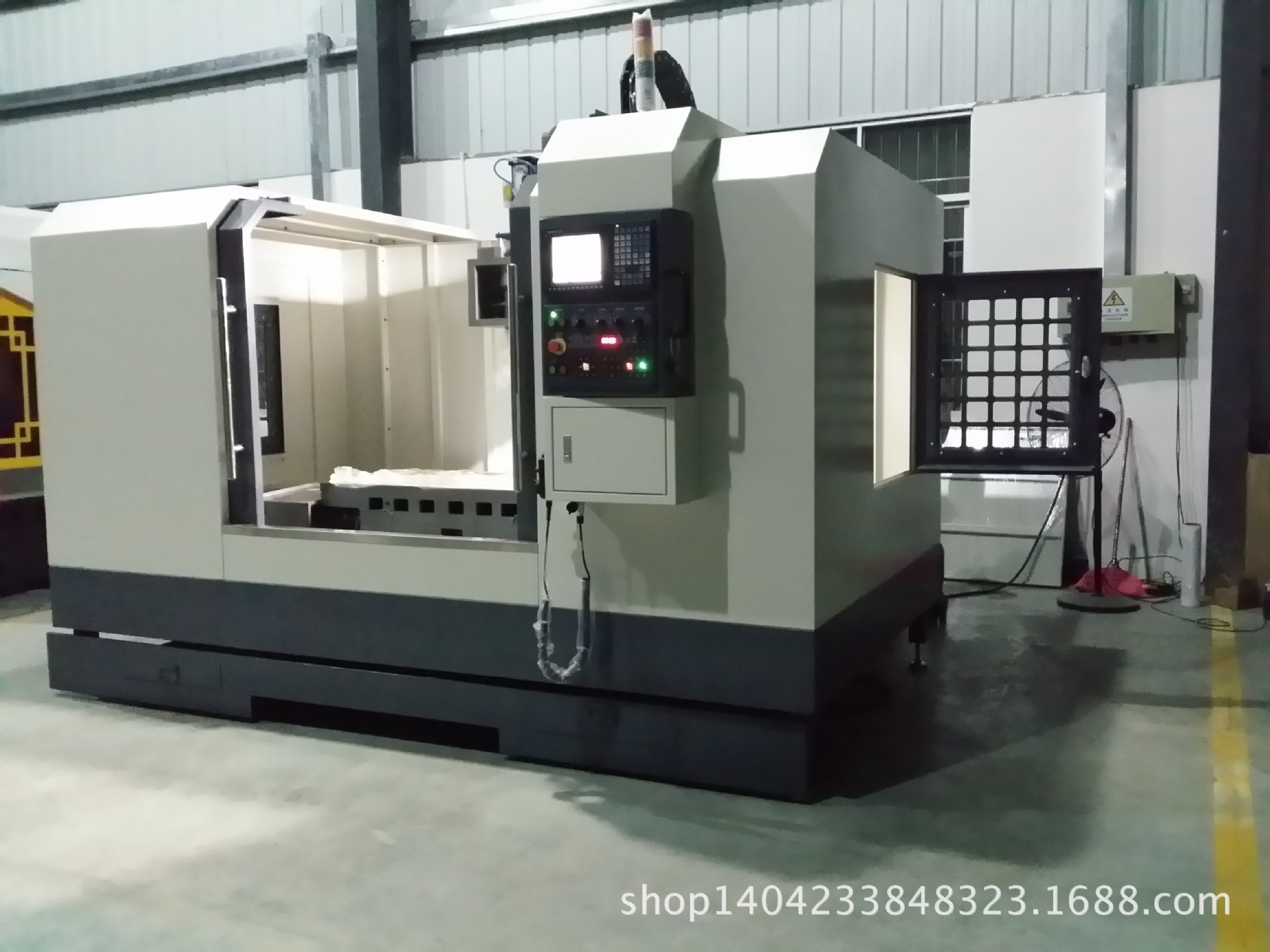 多轴TC-1060数控铣床价格实惠 现货或订制