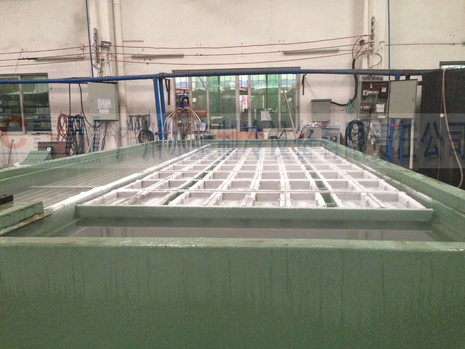 5吨冰砖机试机图