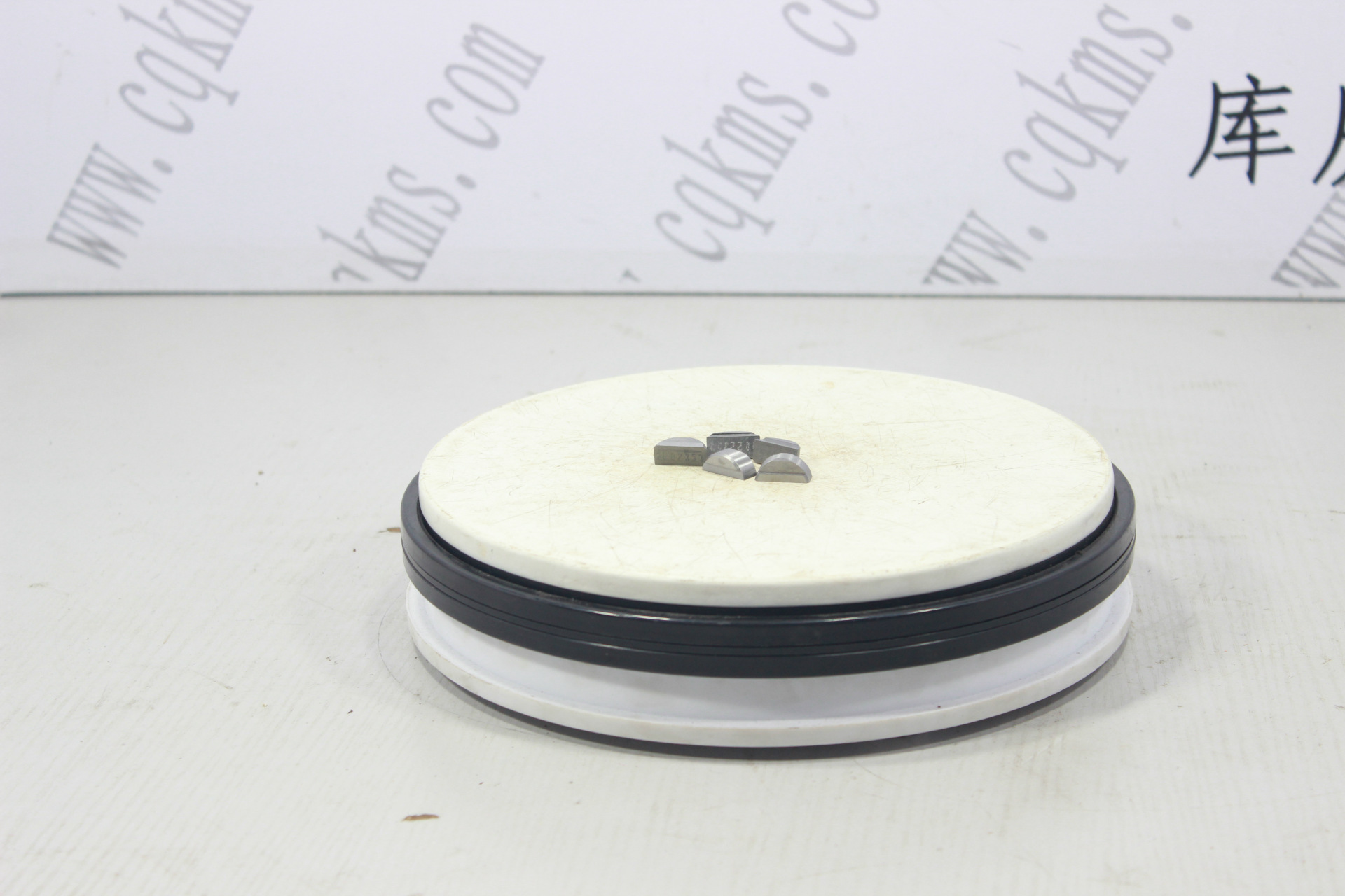 kms05304-3022353-偏移半圆键---参考规格长1.9*宽0.8CM-参考重量0.01KG-0.01KG图片3