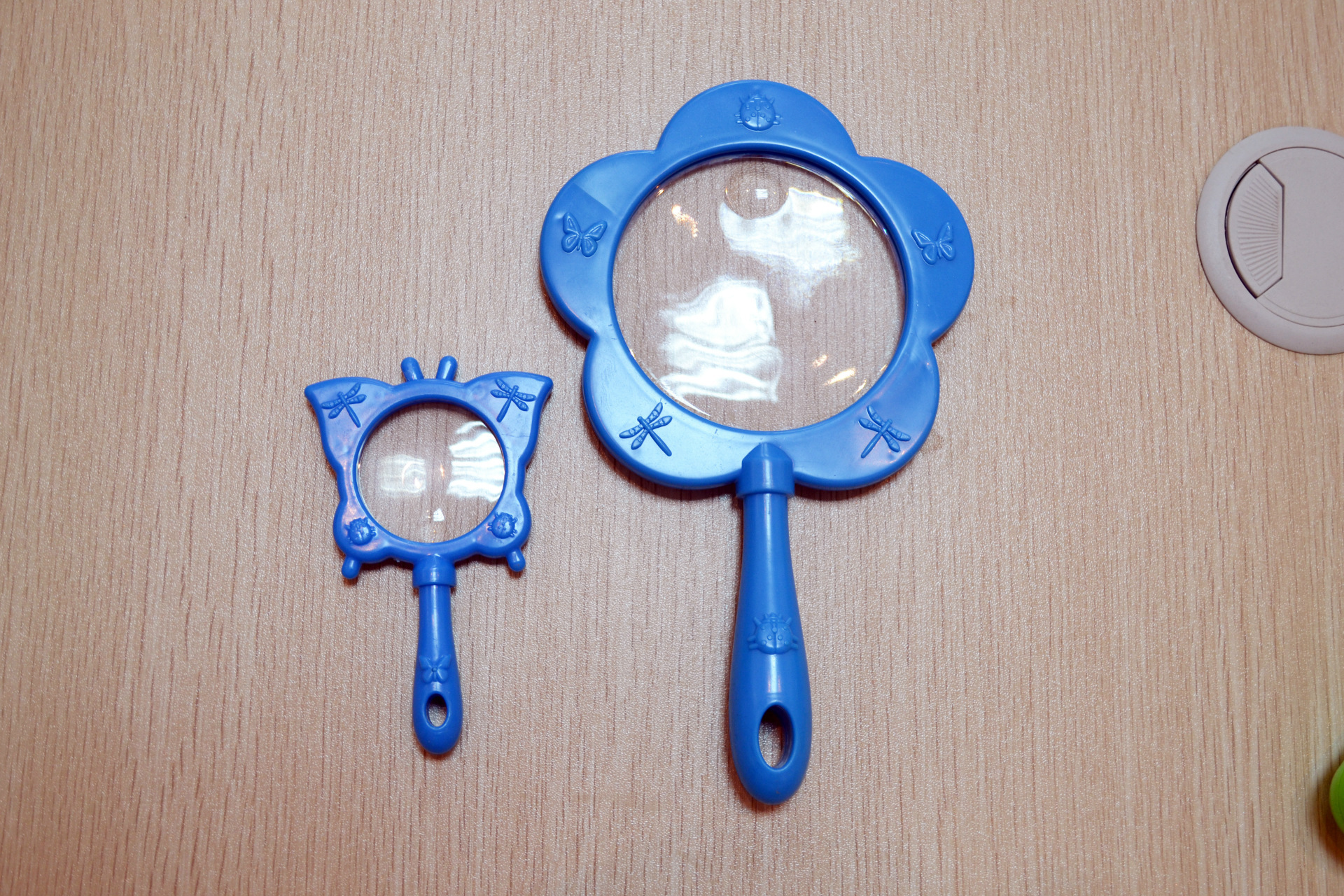幼儿园儿童放大镜有机42mm直径 迷你型凸镜 培养孩子观察力放大镜-阿里巴巴