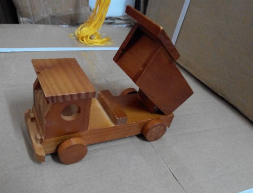 最新款景点热卖 木质儿童玩具 木头翻斗车