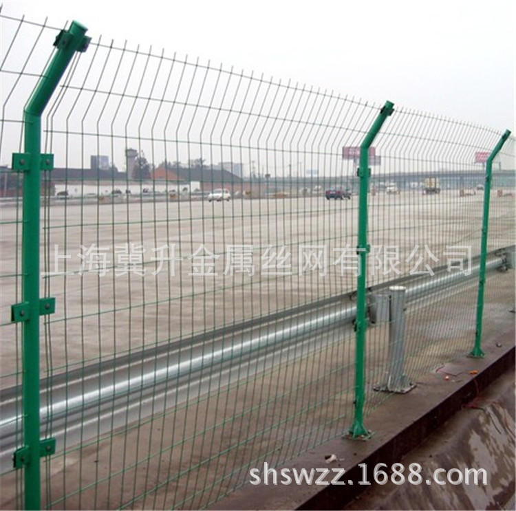 双边丝护栏网4