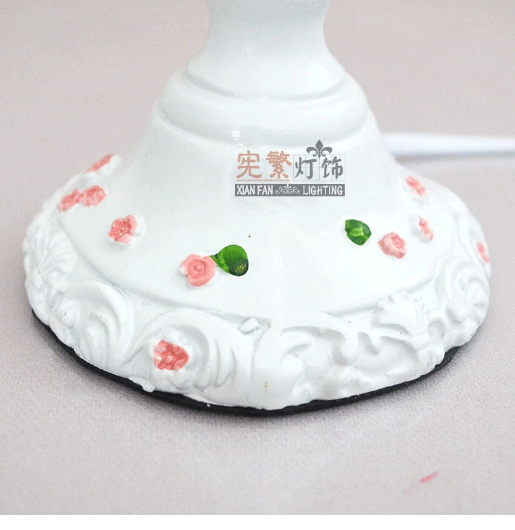 蕾丝粉色台灯详情_10