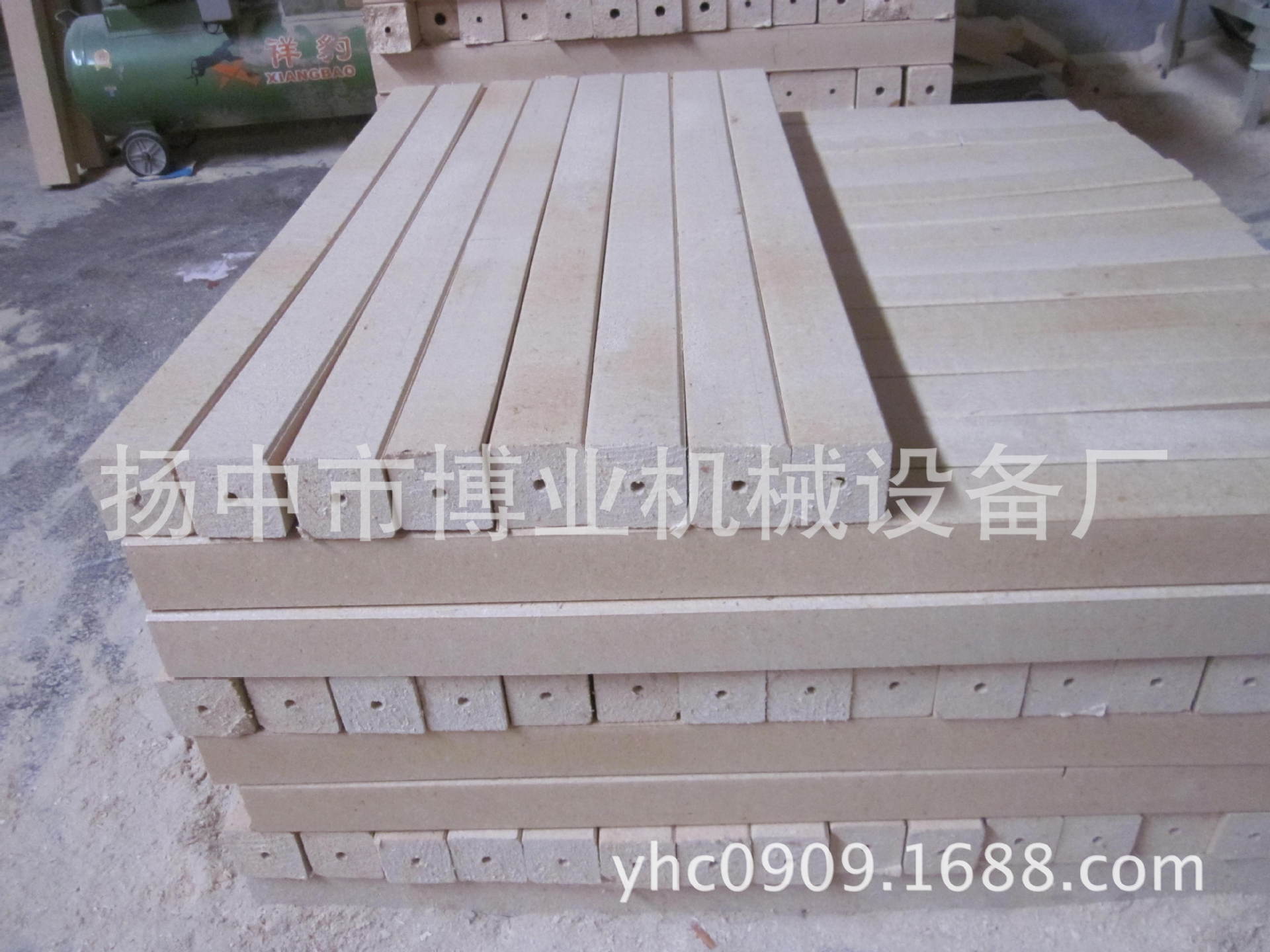 秸桿綜合利用項(xiàng)目 <wbr>揚(yáng)中博業(yè)機(jī)械秸桿腳墩機(jī) IMG_5787
