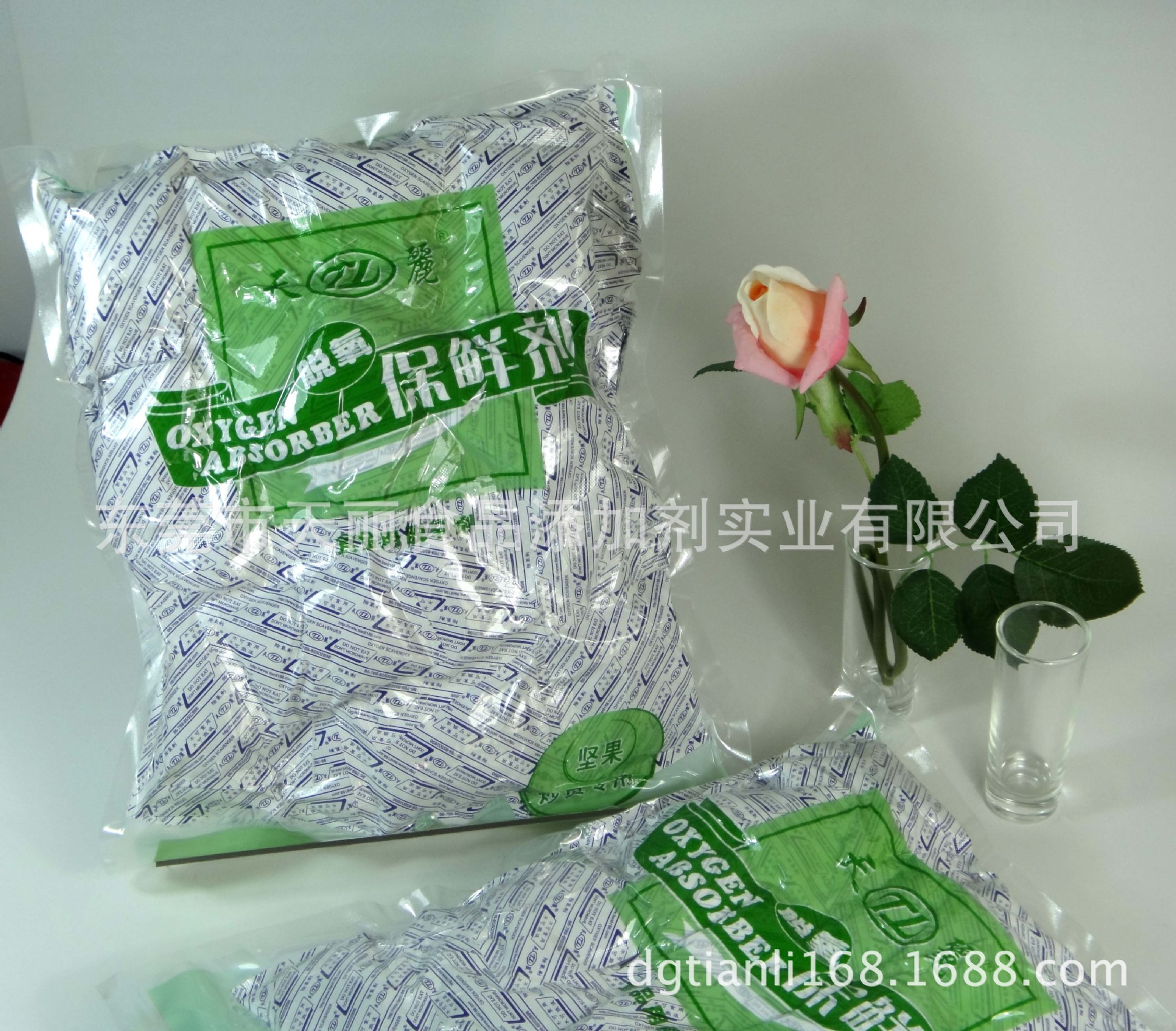 月饼除氧剂,蛋糕脱氧剂,油炸食品脱氧保鲜剂