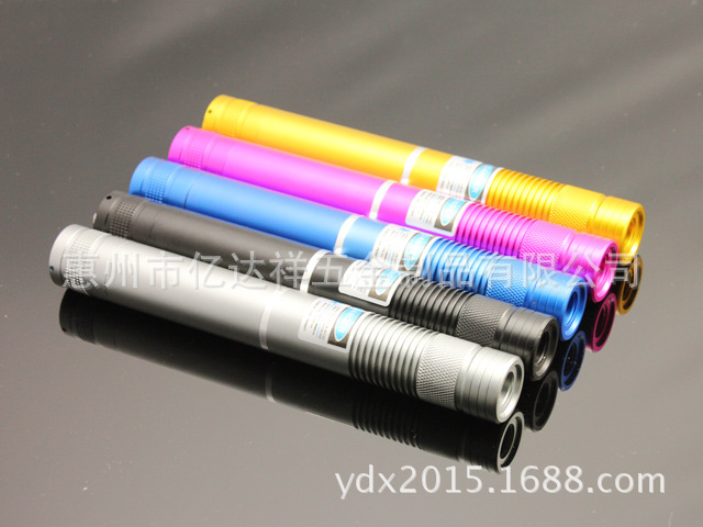 深圳激光手电筒    激光笔外壳加工