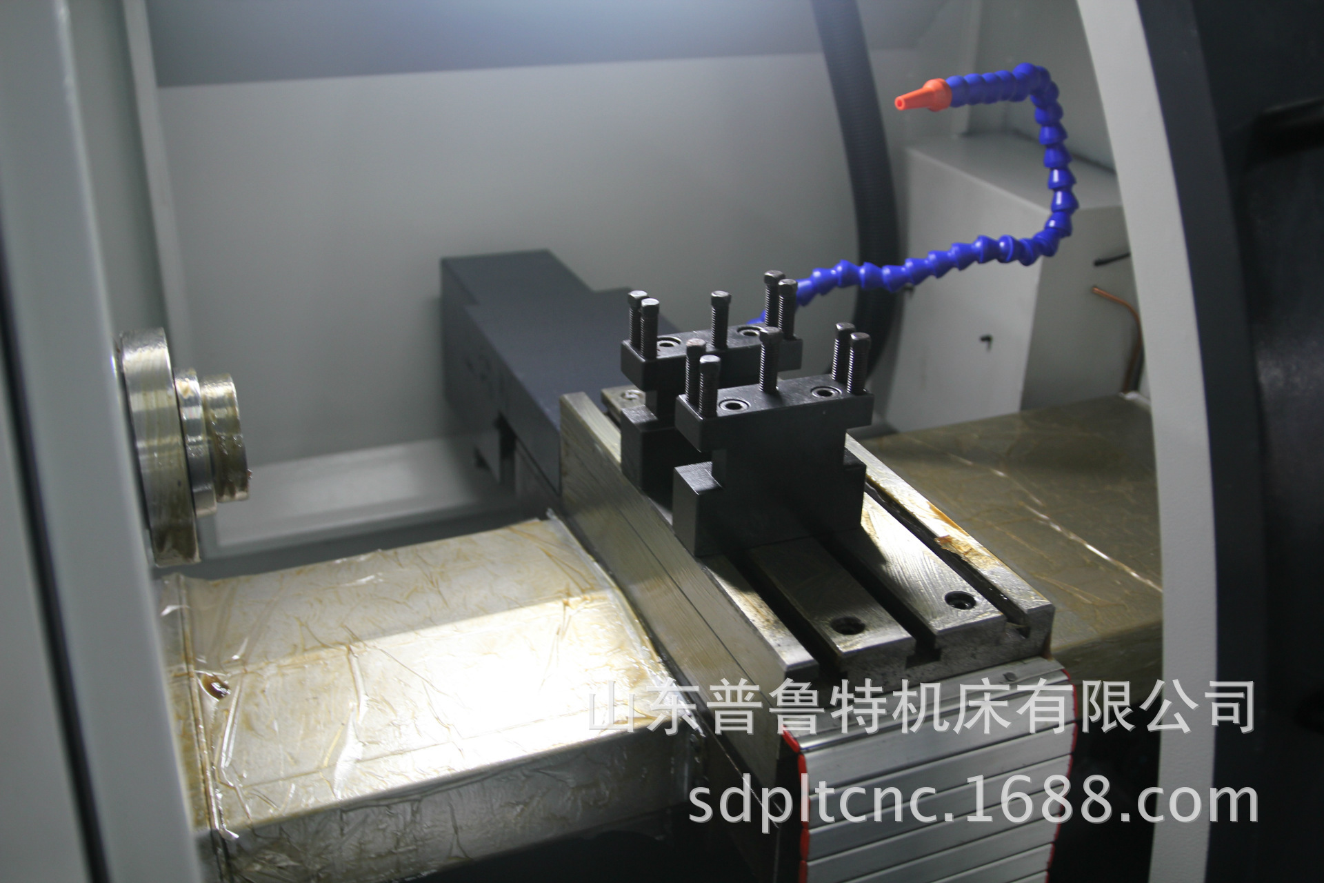 厂家热销数控仪表车床J32经济适用性加工快速小型车床