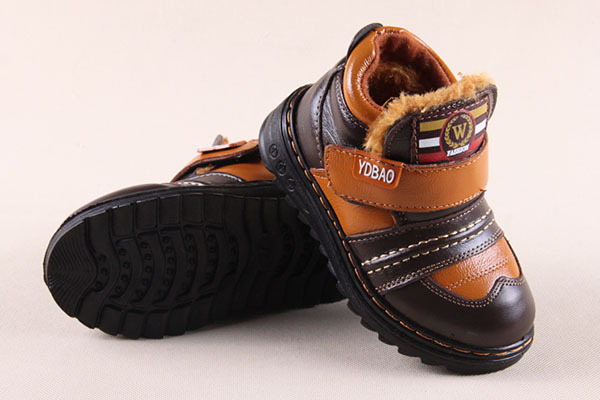 童靴真皮冬季新款加绒保暖童鞋时尚儿童雪地中童棉鞋批发代发502