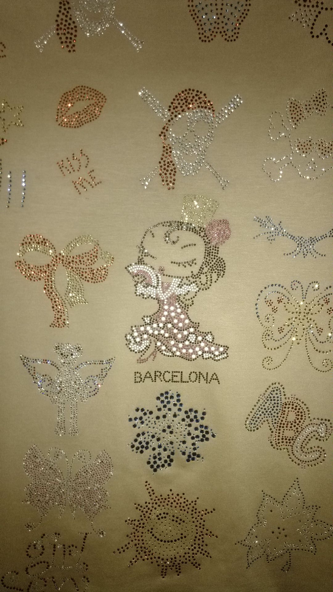 供应可爱儿童服装服饰烫图,水晶烫钻烫图,免费设计,快捷出货
