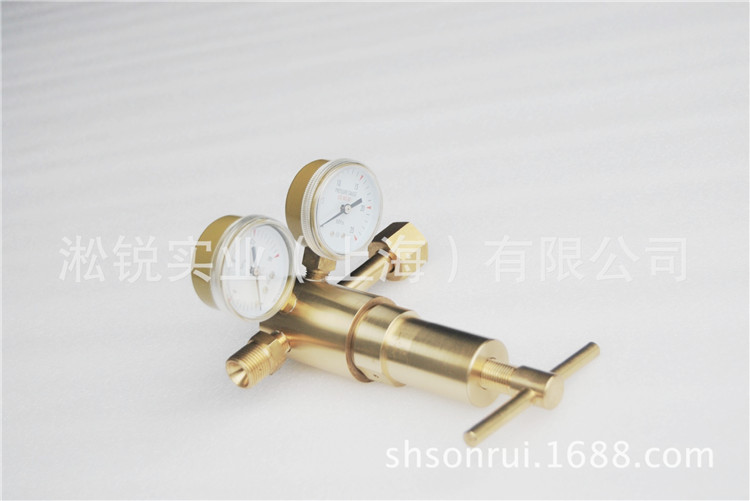 1298401575_131434630