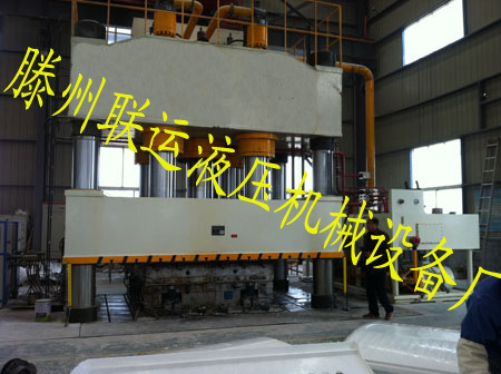 500吨油压机副本