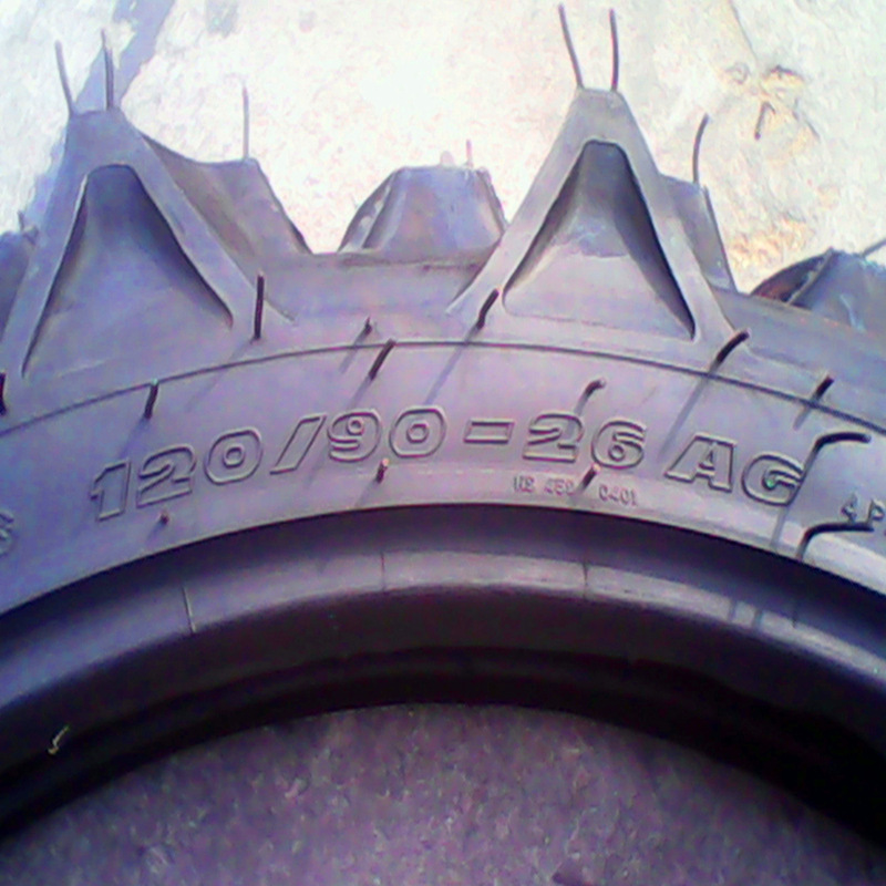 12-90-26 tyre