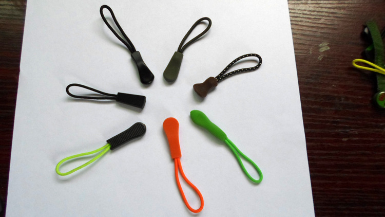 拉链头 厂家批发环保拉头拉尾 塑料绳子拉链头可定制PVC服装辅料