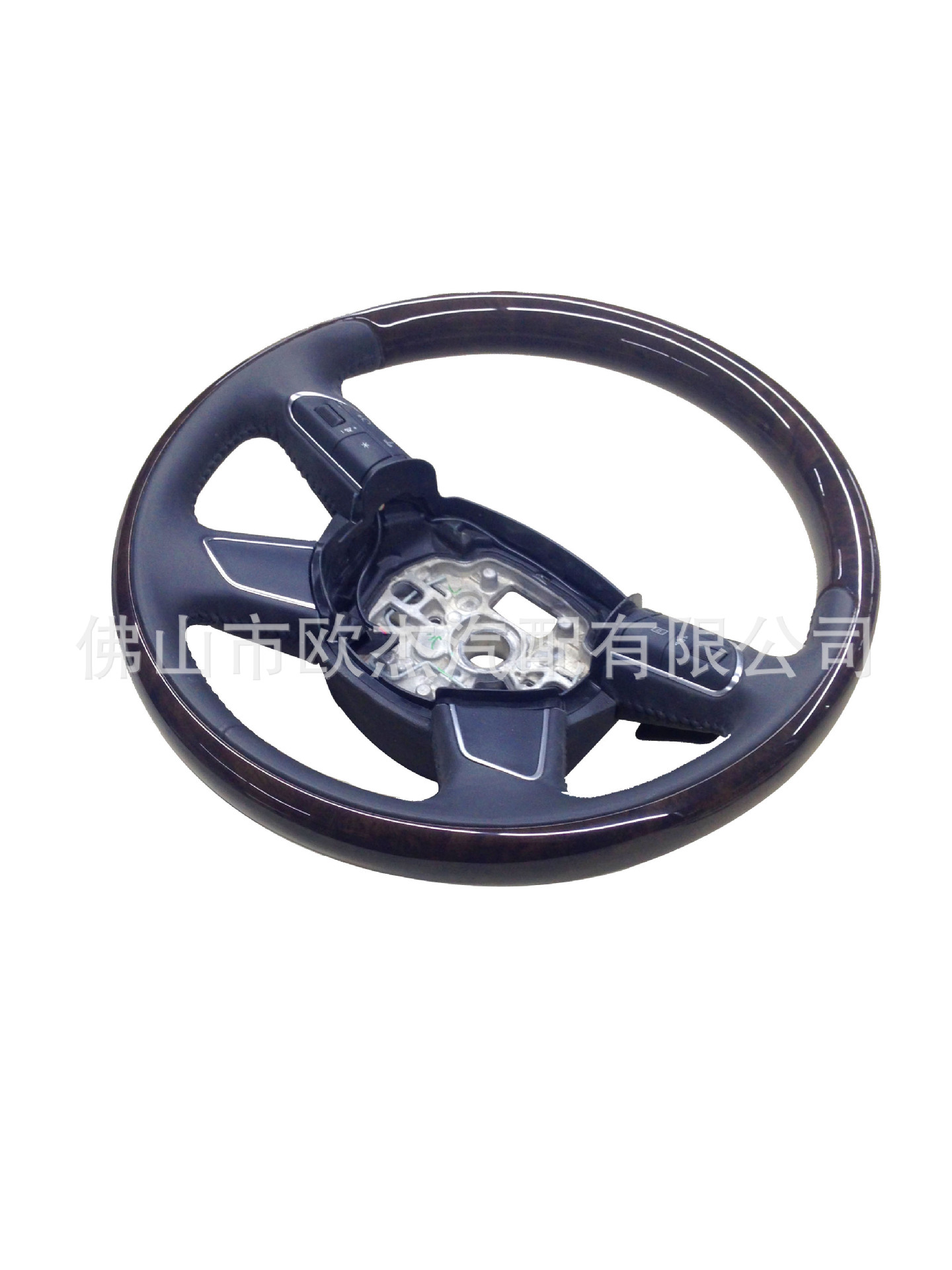 奧迪A6桃木盤 03