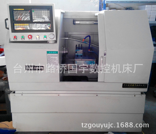 【专业生产】高精度CK6130数控车床，数控机床 数控仪表车床