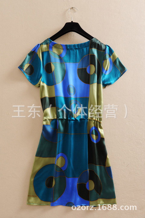 欧美外贸原单简洁有型侧边系带收腰印花纯真丝绸缎连衣