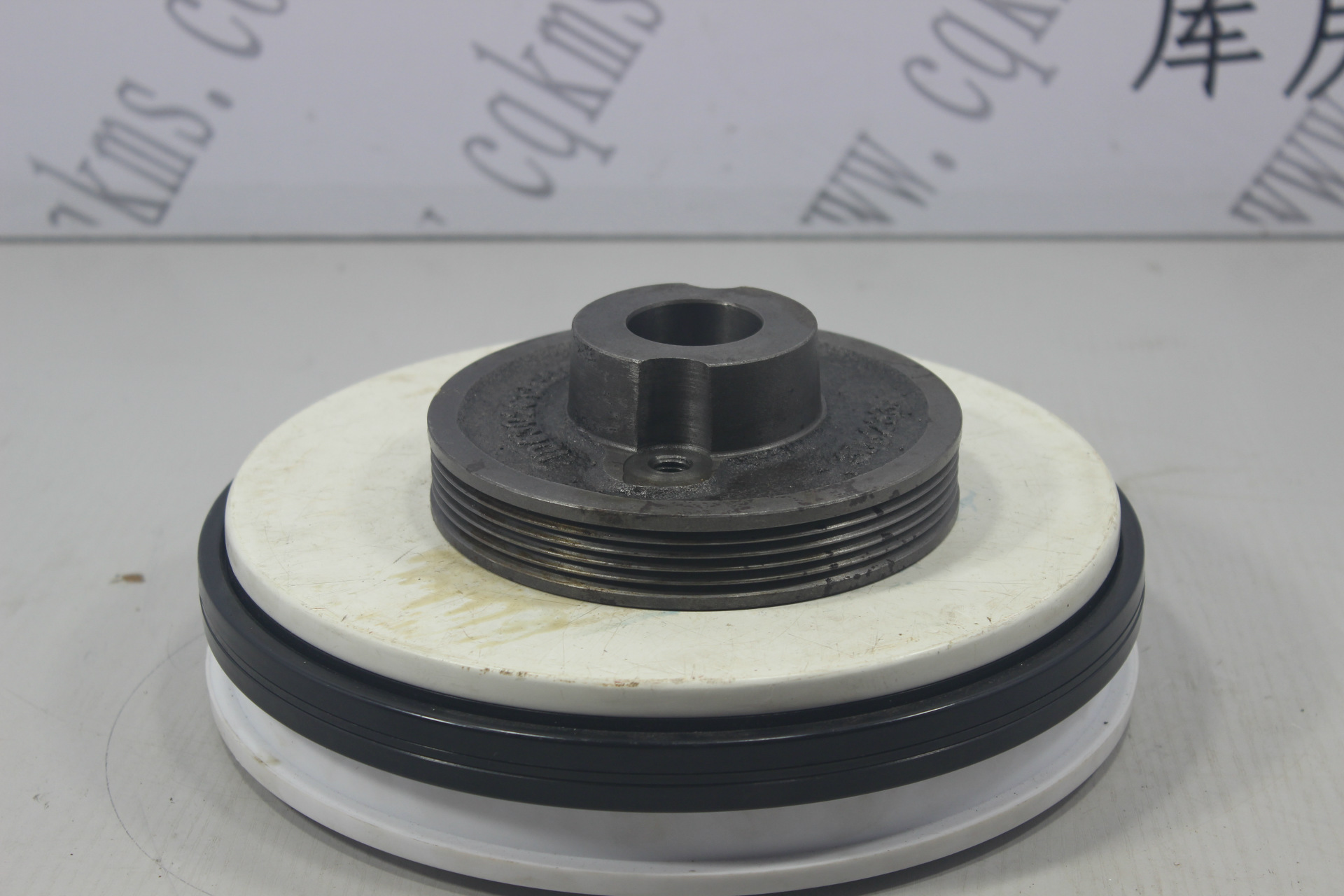 kms02355-3002331-发电机皮带轮---参考规格外径14cm,内径10.7cm-参考重量2.05Kg-2.05Kg图片3