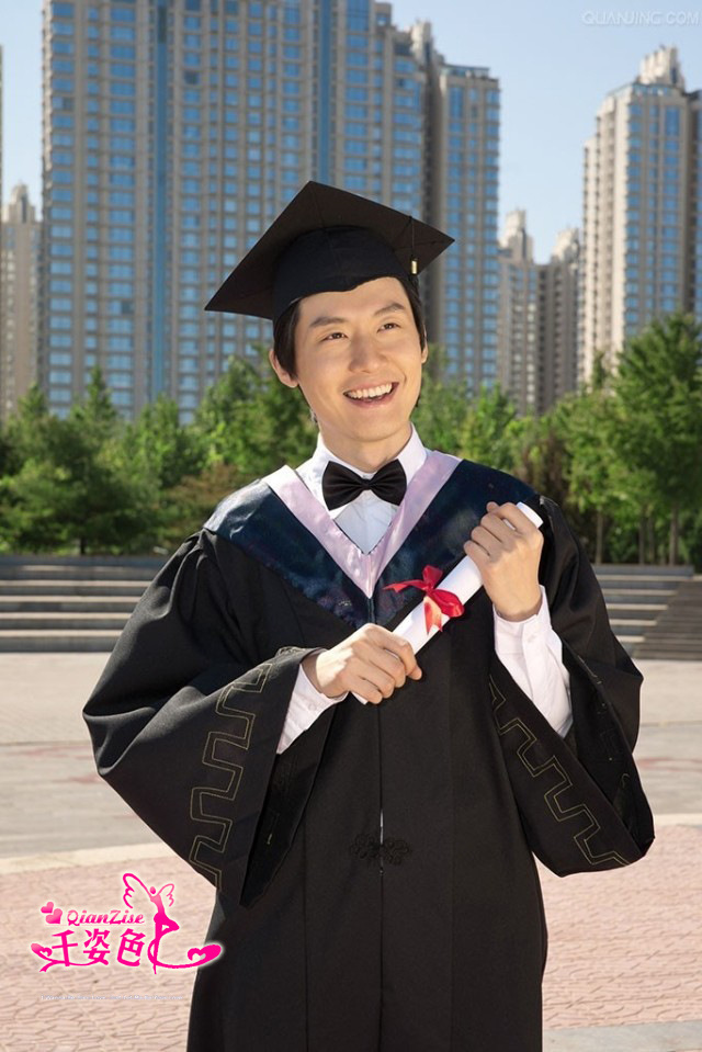 学士服批发学位服 硕士 服 博士服大学生毕业礼服批发量大更优惠