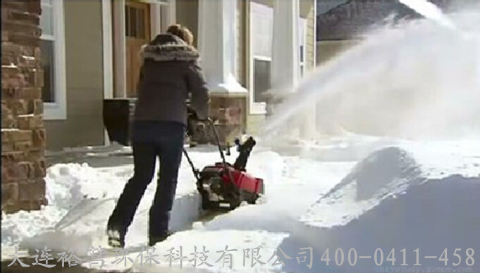 手推式扬雪机