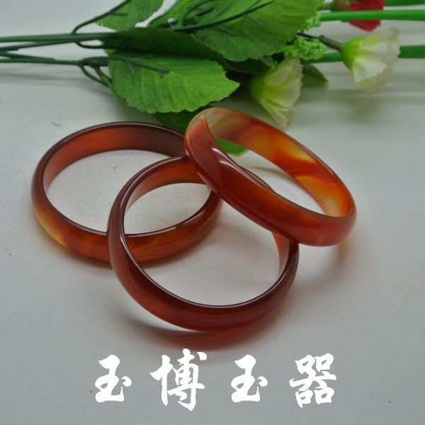 河南南阳天然红玛瑙手镯 薄条 特价玛瑙手镯批发价格