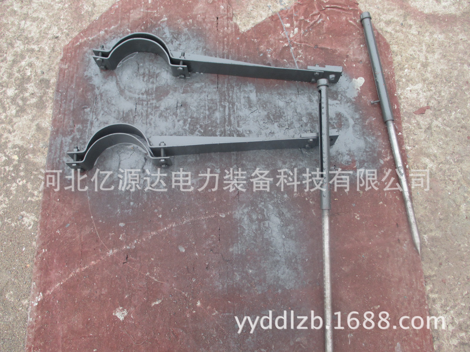 三向位移指示器