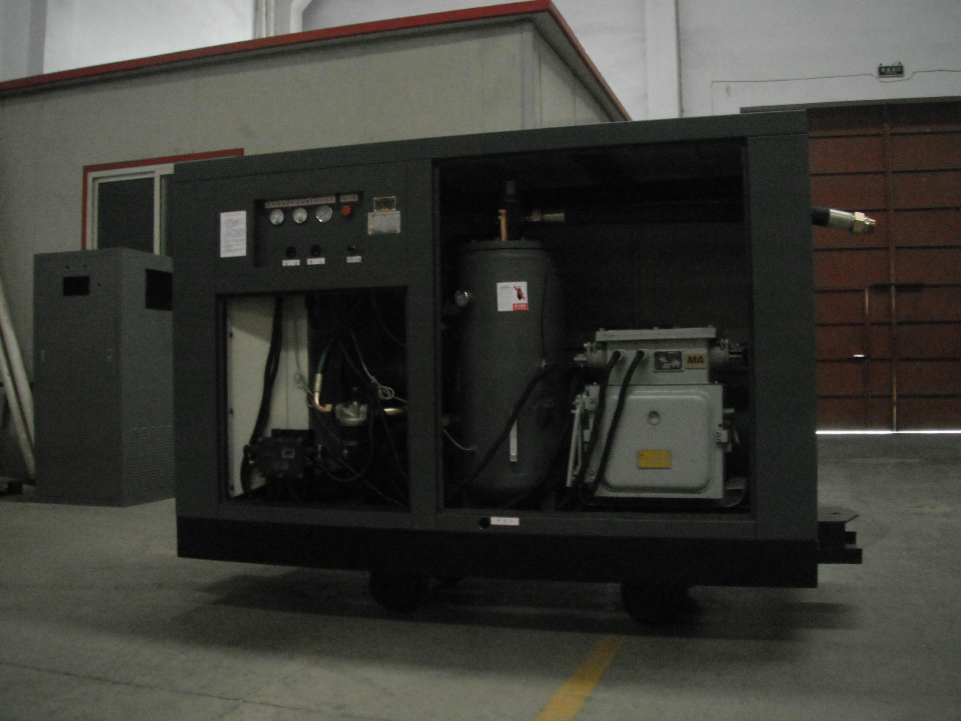 防爆螺杆空压机