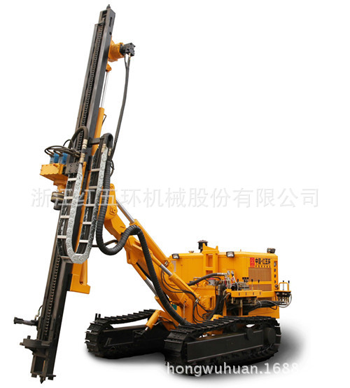 HC590履带式潜孔钻机 (1)