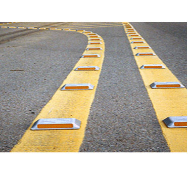 道路突起路标 塑料道钉 单面反光道钉 减速道钉 压不坏 质保一年