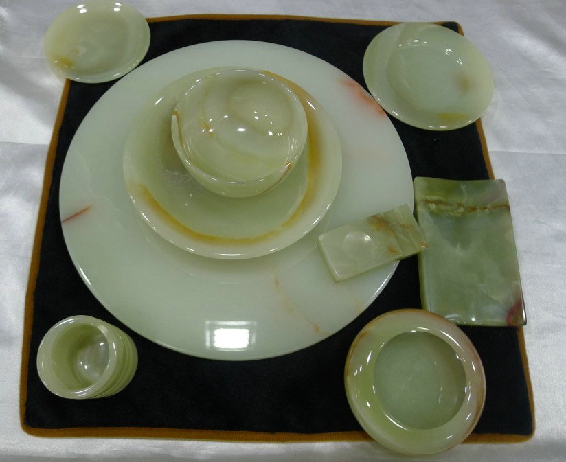 厂家推荐jhyq092青玉高档全套餐具 大型礼品玉器
