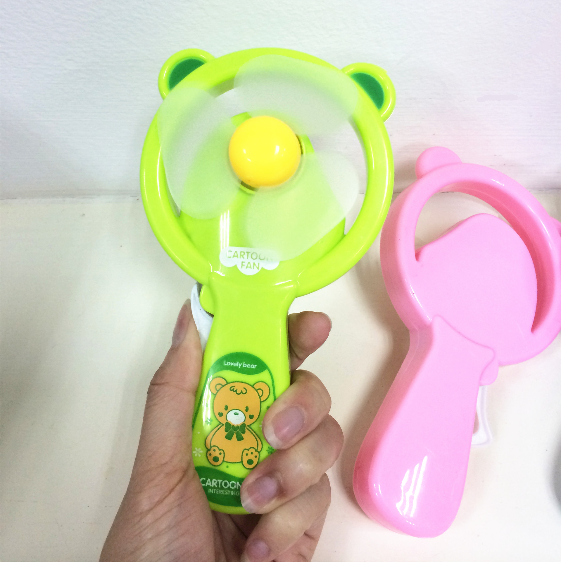 儿童手握迷你风扇 16只盒装夏天玩具批发 便携卡通手压小风扇图片_20