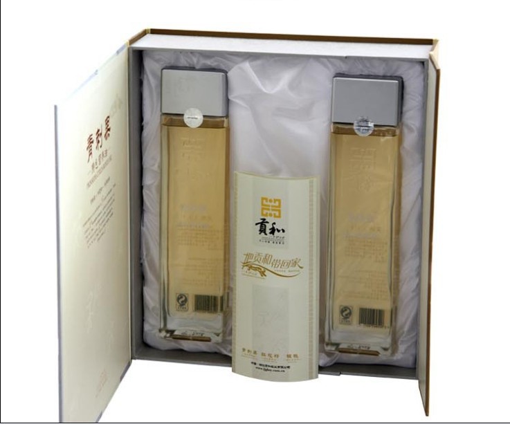 青刺果油麗江貢和供應(yīng)特級(jí)有機(jī)青刺果油 降三高食用油禮盒裝 批發(fā)