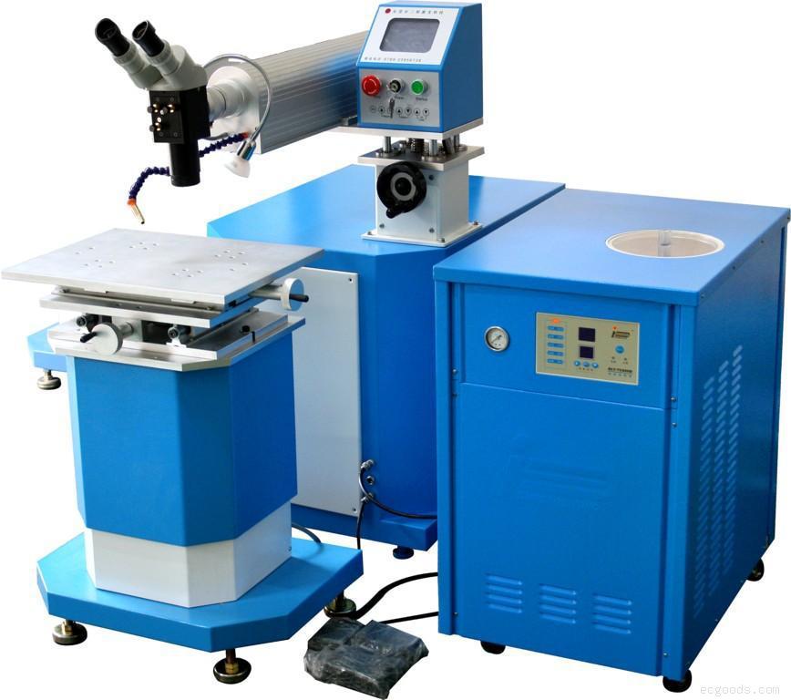 b_1252215841577736464