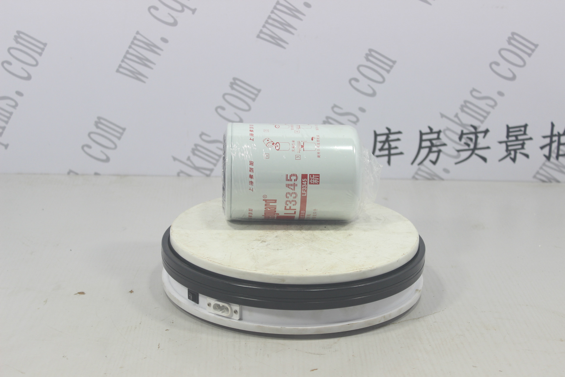 kms02951-LF3345-滤清器3903224----参考重量550-550图片1