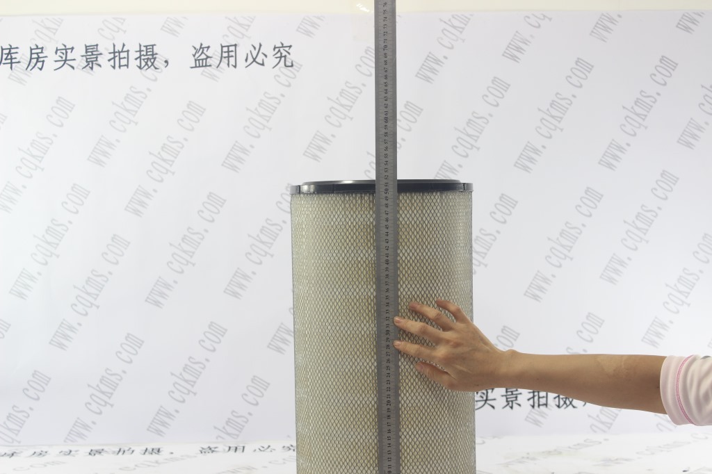KMKL-0160++929空气滤清器pu2851空滤AF25437外芯参考尺寸285X155X520内芯参考尺寸150X105X490毛重4.9Kg净重4.2Kg-7