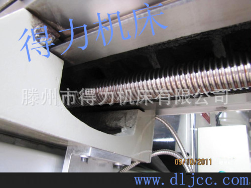 现货供应高性能XK7132小型数控铣床光机，加工定制模具数控铣