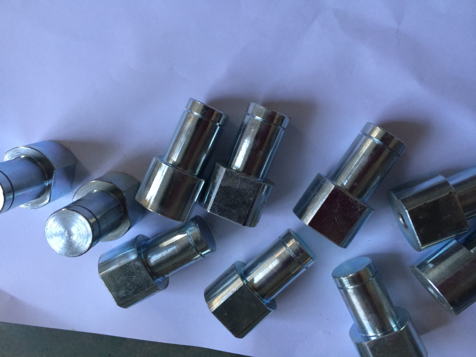 数控车床大小配件加工、五金件加工、线切割加工、车铣加工