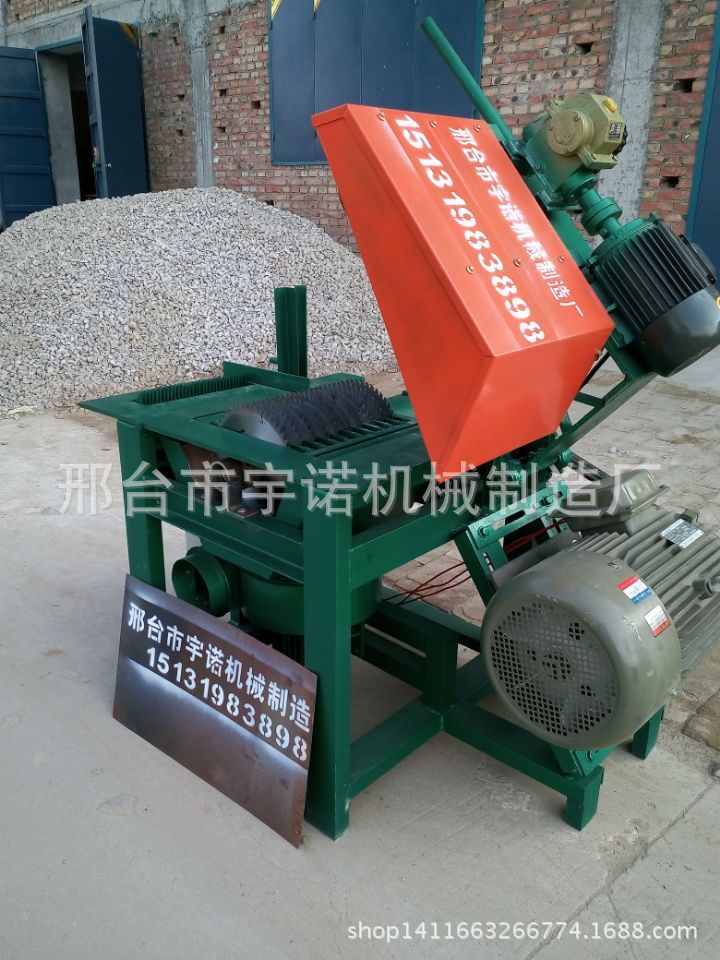 7AF121C7698A2241010F97DC6468B9