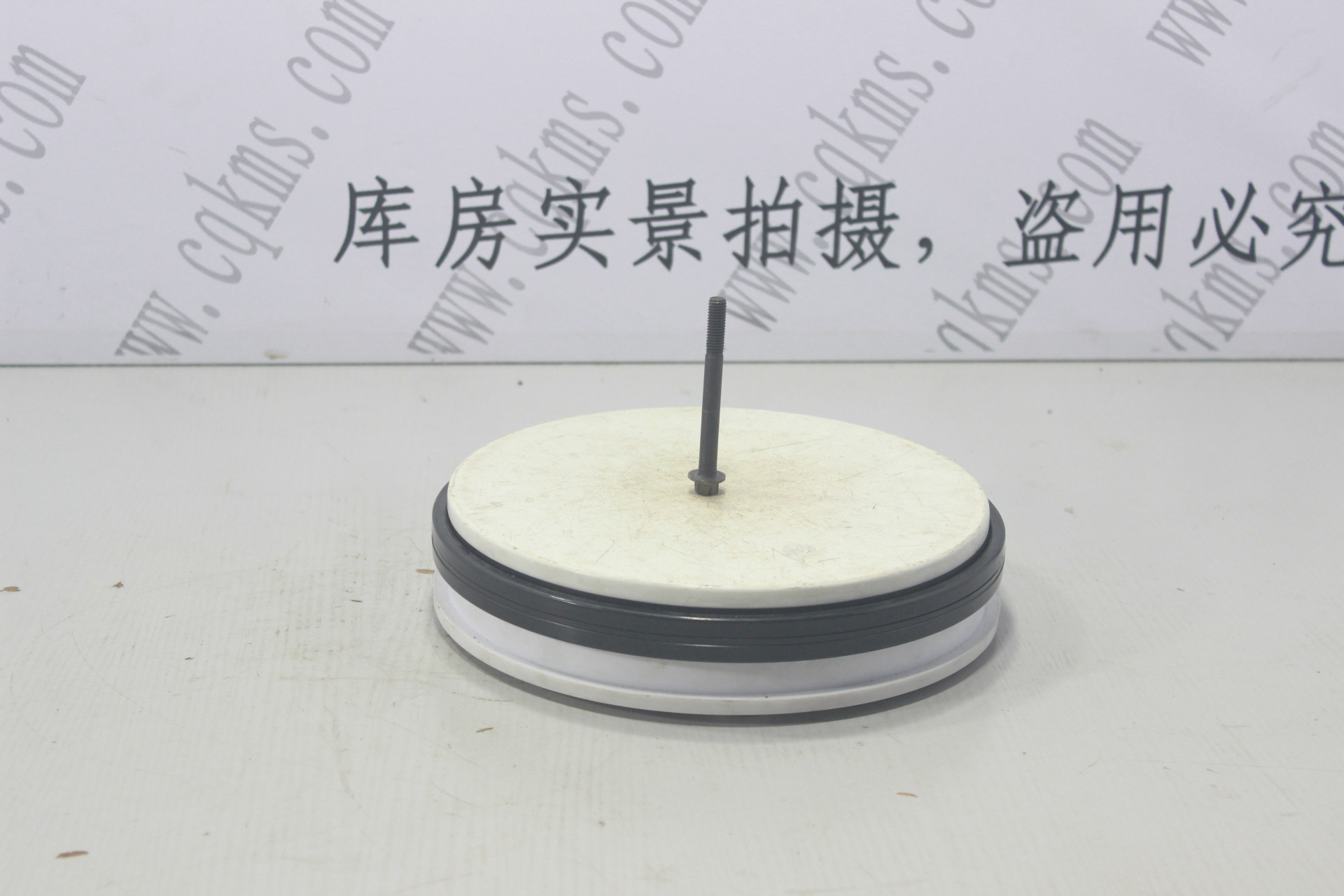 kms06236-3090731-装机油控制阀的螺栓-用于M11康明斯发动机-M11-参考规格外螺纹φ7.9mm(20牙),长度88.3mm,M11螺母,丝牙25mm-参考重量0.05kg-0.05kg图片2