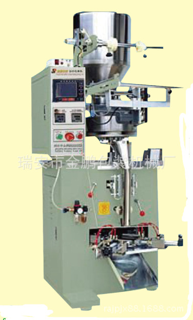 　　DLW系列全自动三角包装机