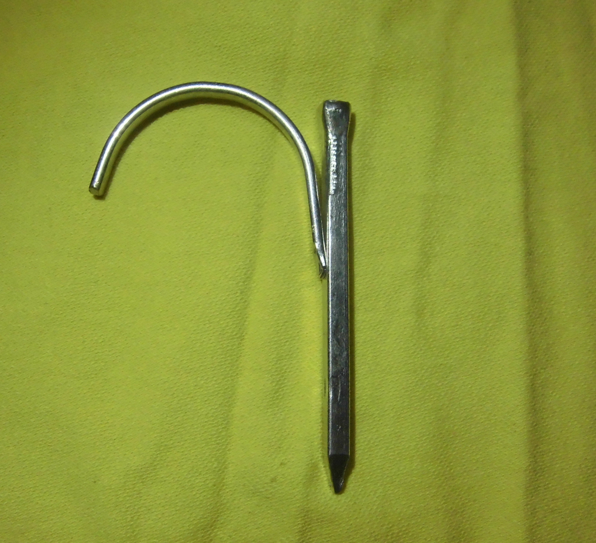 1吋优质水管钉、钩钉图片12