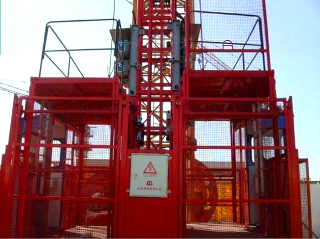 普通双驱施工升降机