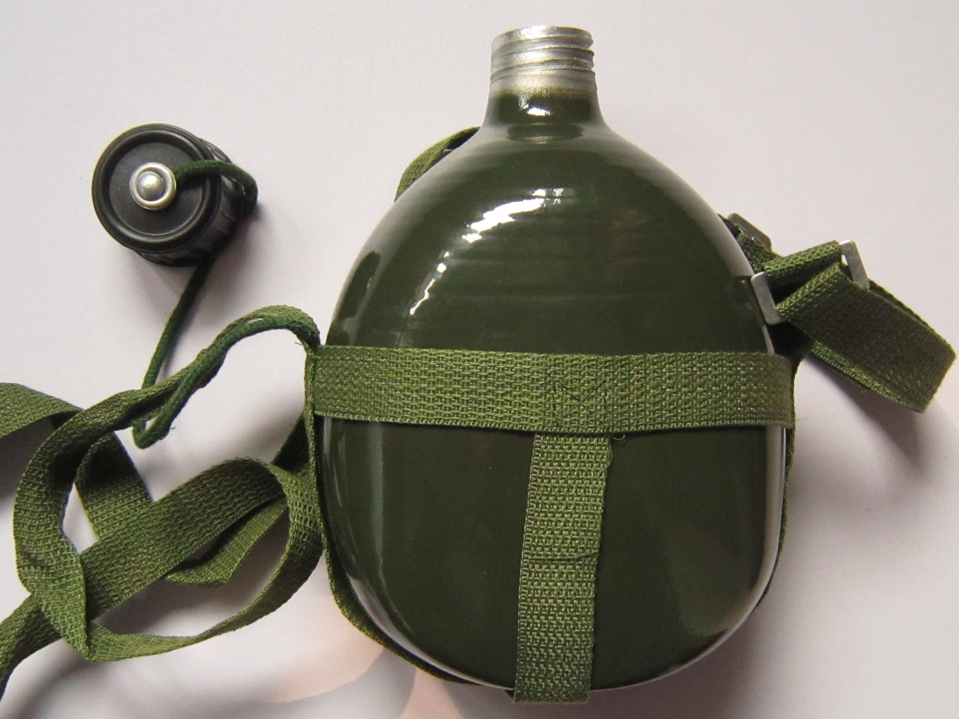 批发采购运动水壶,折叠水袋-批发 加厚军绿色铝制水壶