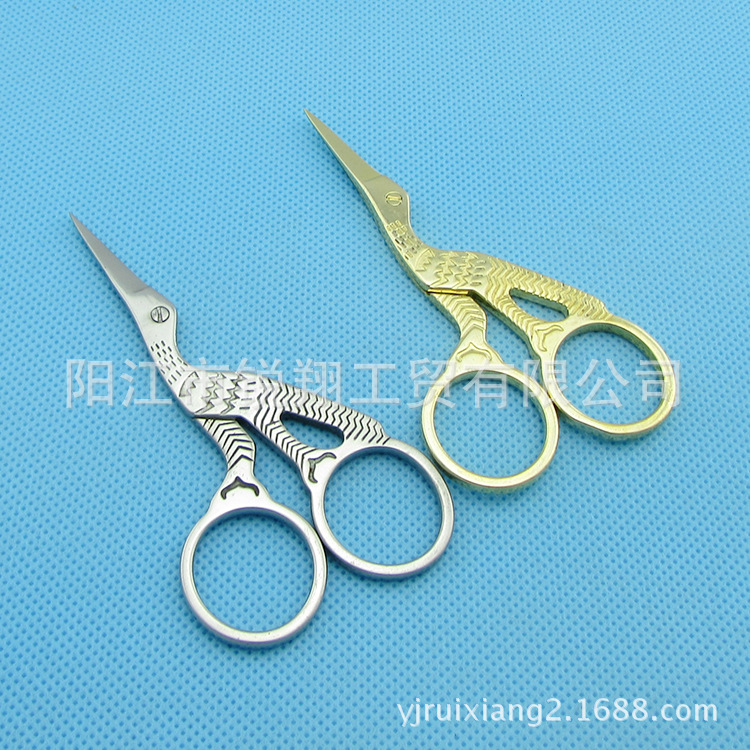 com qq: 366185335     产品信息 产品名称:美容剪刀 产品货号:ys-010