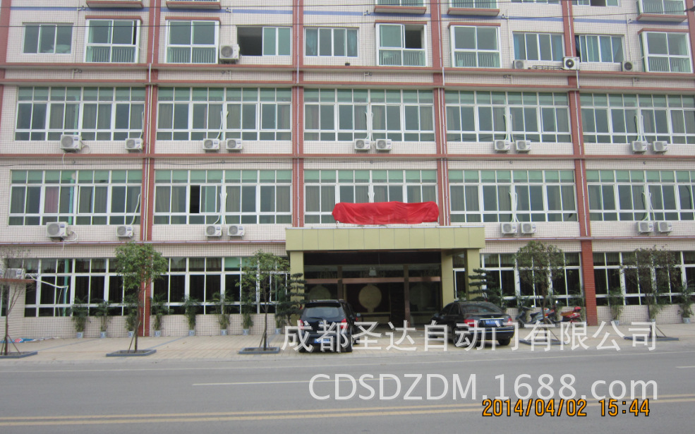 青白江酒店感应门