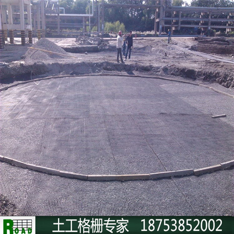 土工格栅生产厂家出厂价供应双向玻纤土工格栅