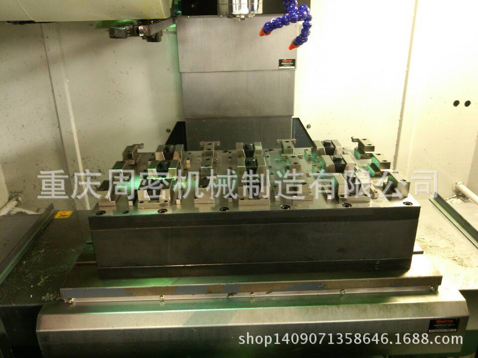 专业设计制造cnc加工中心工装夹具(气缸体加工液压夹具)