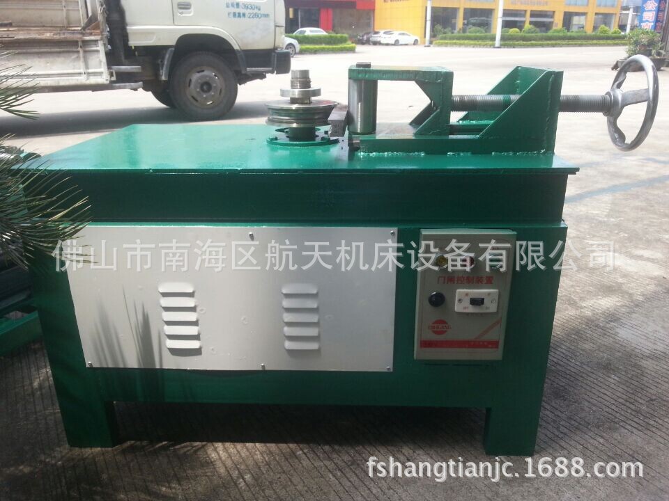广东弯管机厂家专业维修-弯管机规格-弯管机模具