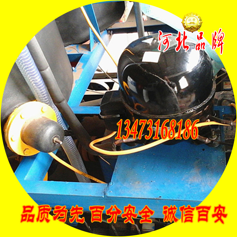 低压发泡机
